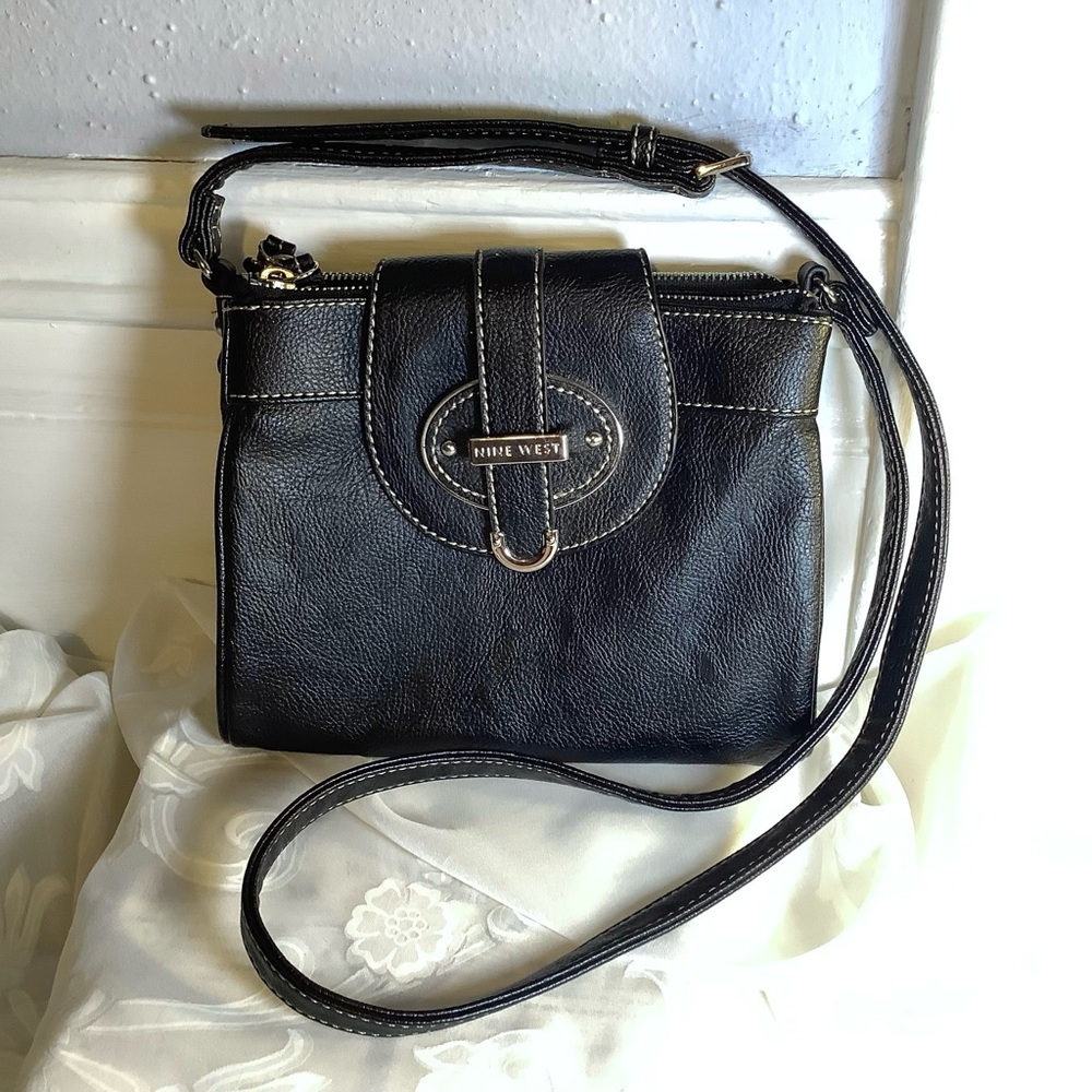 Nine West 3 Compartment Shoulder Bag Black Leopard print lined